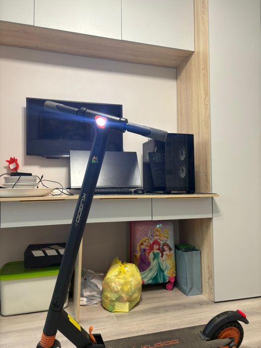 Электросамокат Kugoo