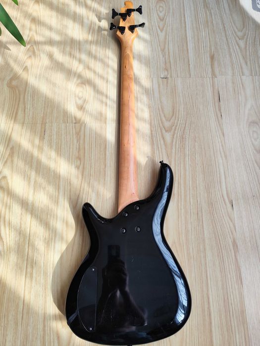 Бас гитара Vorson RM-1
