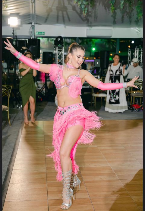 Dansatoare orientale(bellydance)