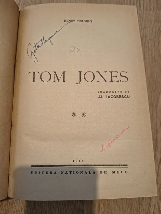 Cărți vechi...Tom Jones 1943 editura națională Gh Mecu