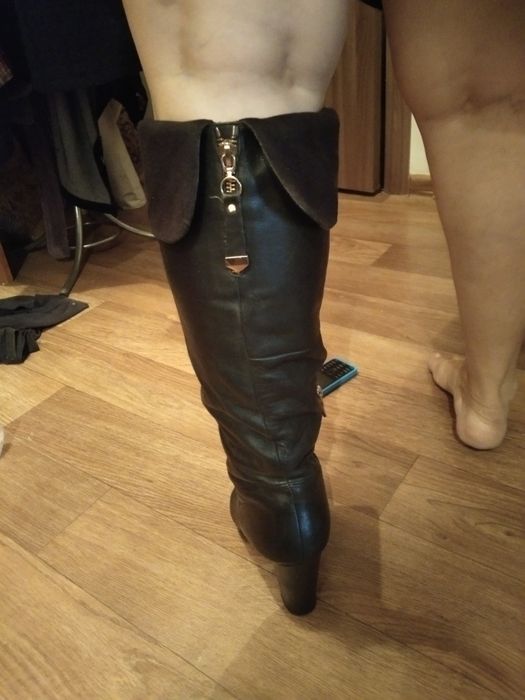 Продам сапоги за 10тыс.тг.