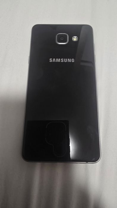 Самсунг А5 перфектен без забележки