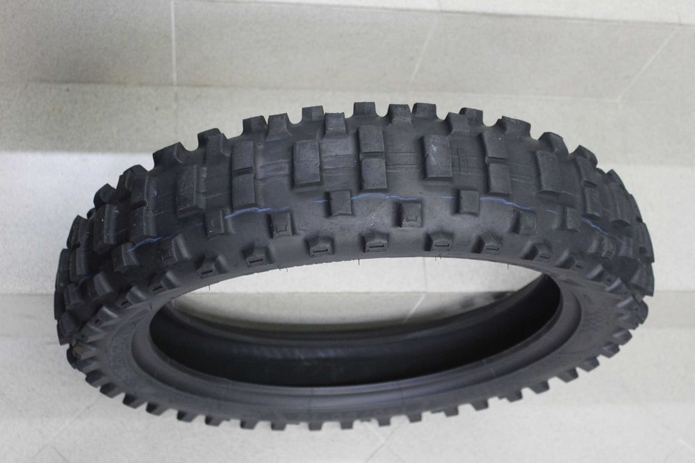140/80-18 Maxxis