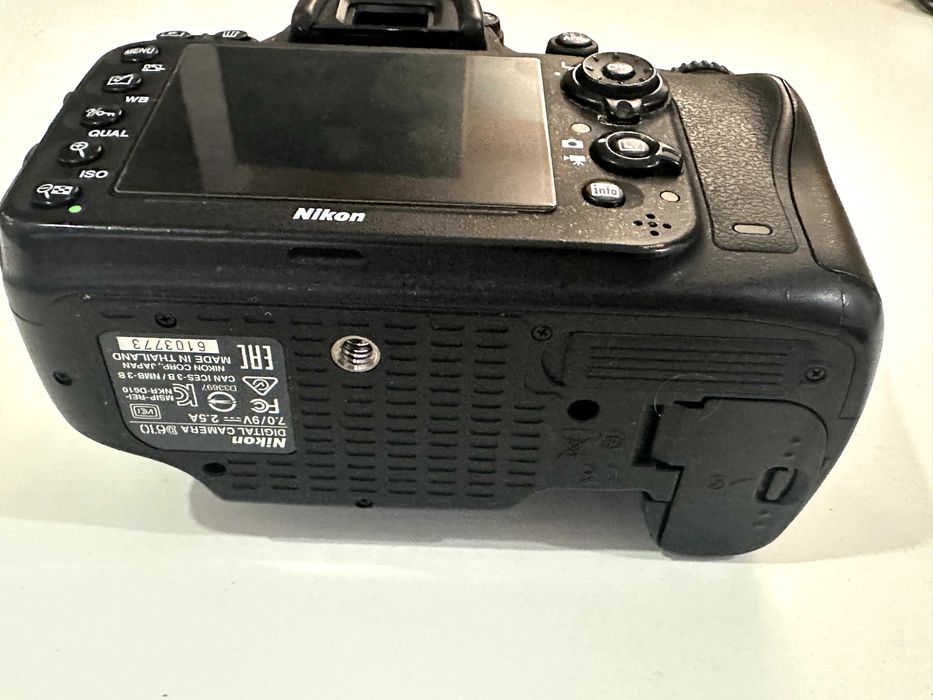 Nikon D610 Body Full Frame FX – Stare Foarte Bună