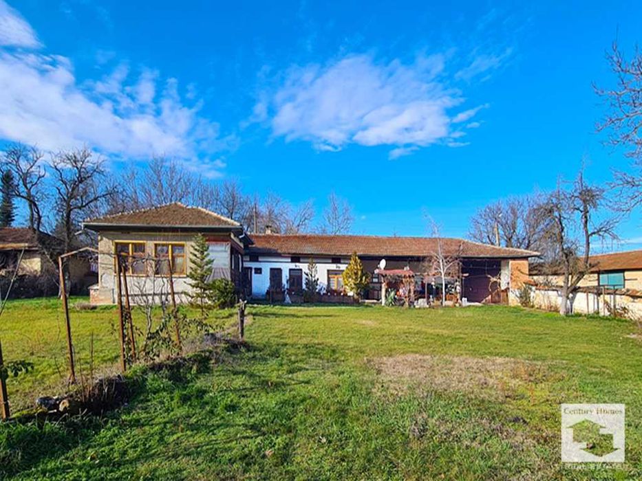 Продава се Къща в Велико Търново, Център - 140 кв.м за 525 €/кв.м - Снимка #19