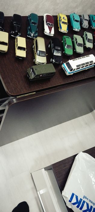 Коллекционные модели 1:43