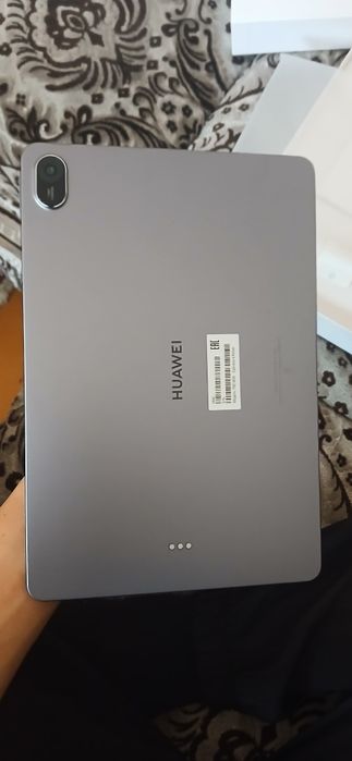 Продам планшет HUAWEI