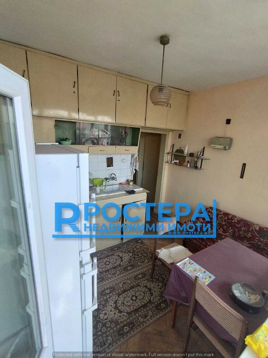 Продава се Тристаен апартамент в Търговище, Център - 85 кв.м за 984 €/кв.м - Снимка #4