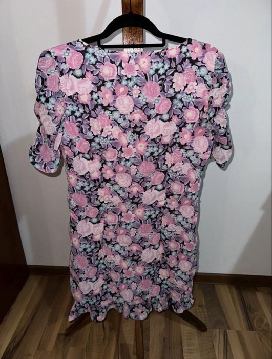 Rochie Florală Roz H&M marimea XL