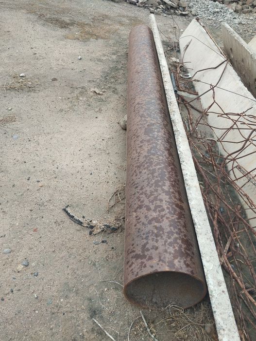 Truba 320 lik sotiladi.