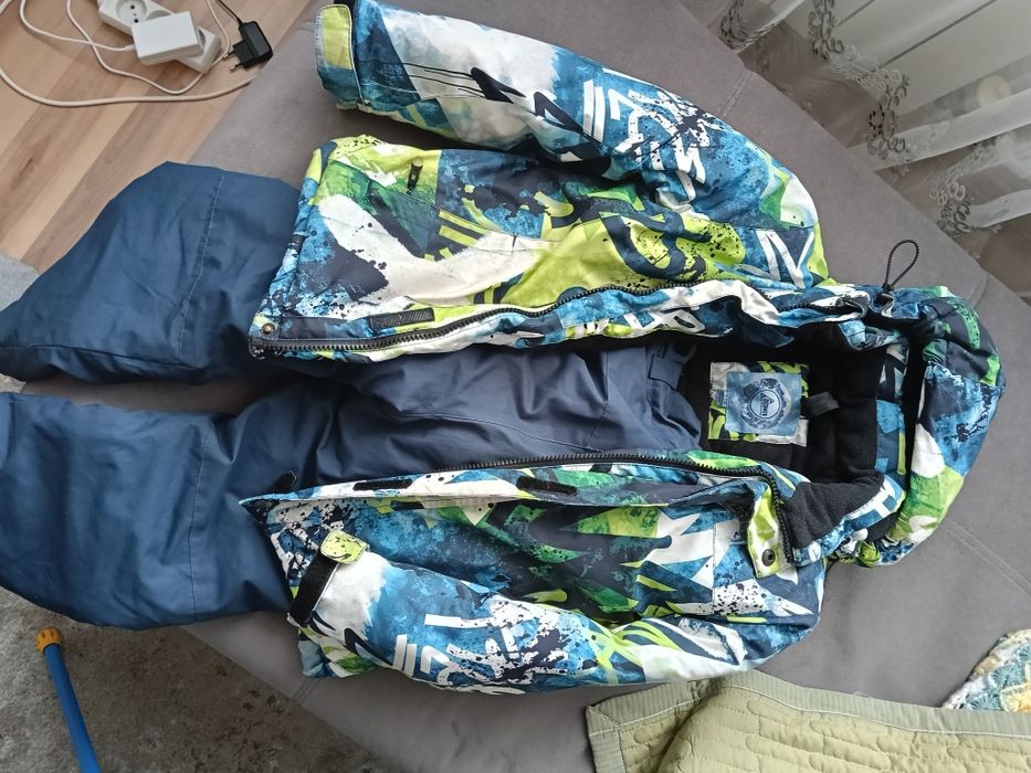 Продам детский комплект