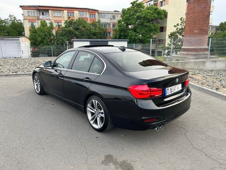 Vând seria 3 2016