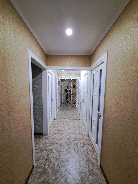 Kvartira sotiladi 3 xonali 1 etaj