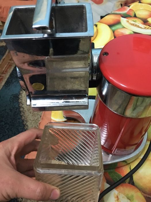 Машина за настъргване