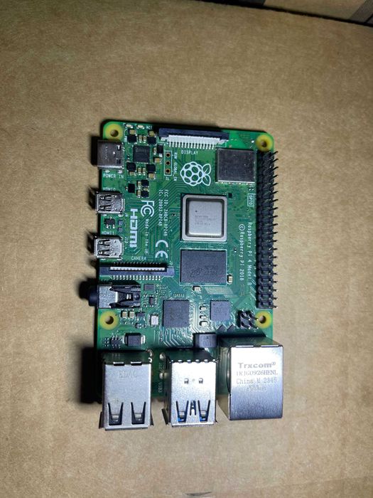 Контролер Raspberry Pi 4 Model B 8GB  D8CJN