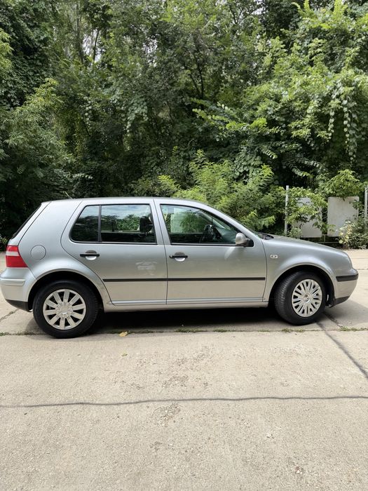 Vand Volkswagen golf 4 hatchback
