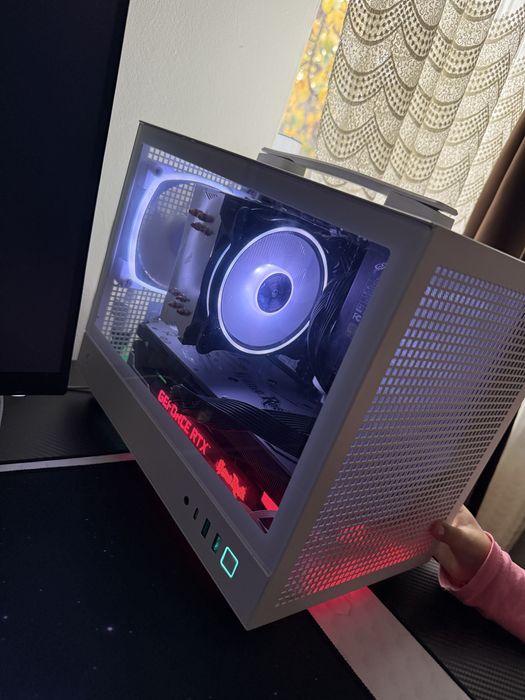 Unitate pc gaming 500 FPS in cs2  RYZEN 7 5700x3d rtx3070