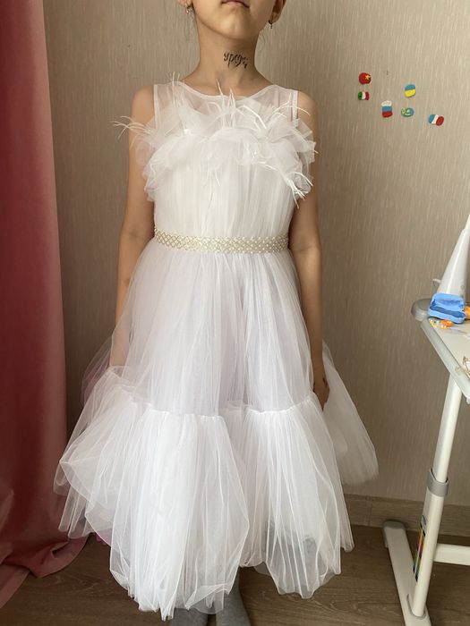 Пышное вечернее белое платье