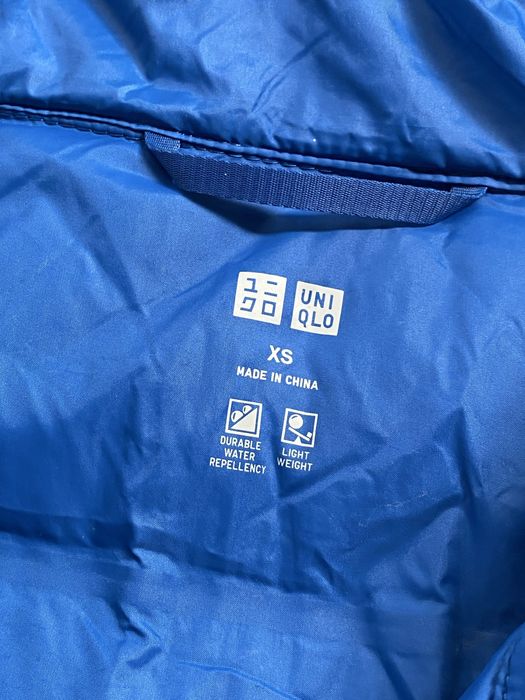 Geaca de ploaie UNIQLO marimea XS dama