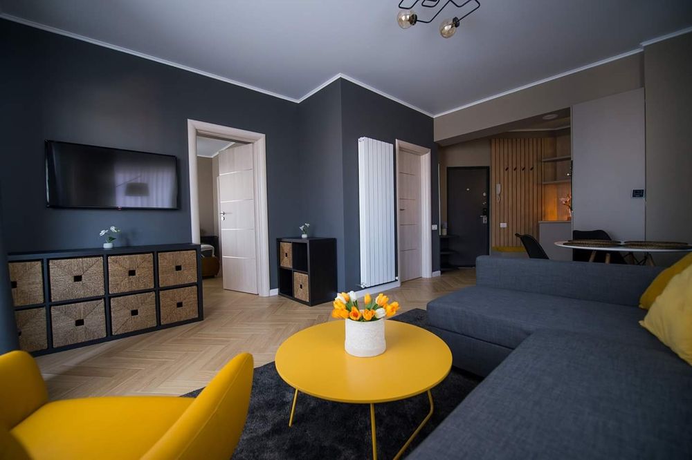 Închiriez apartament 2 camere