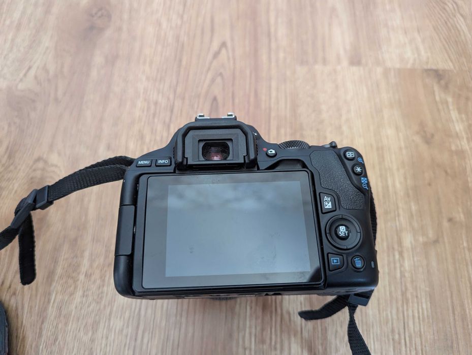 Canon 250d фотоаппарат