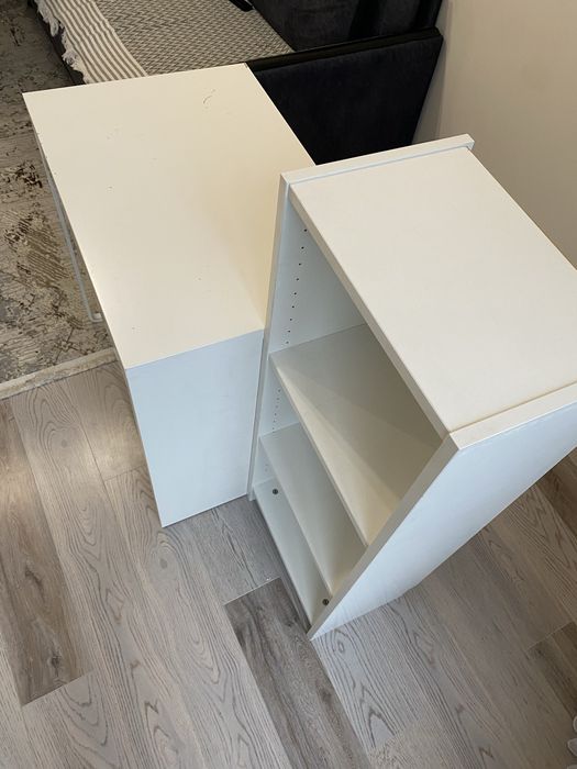 Продам стол и стелаж икея