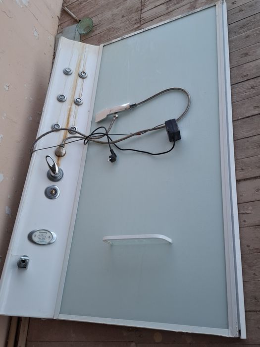 Продаётся душевая кабина