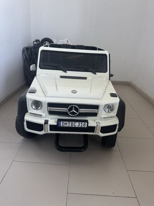 Электромобиль детский с пультом управления Mercedes на аккумуляторе,