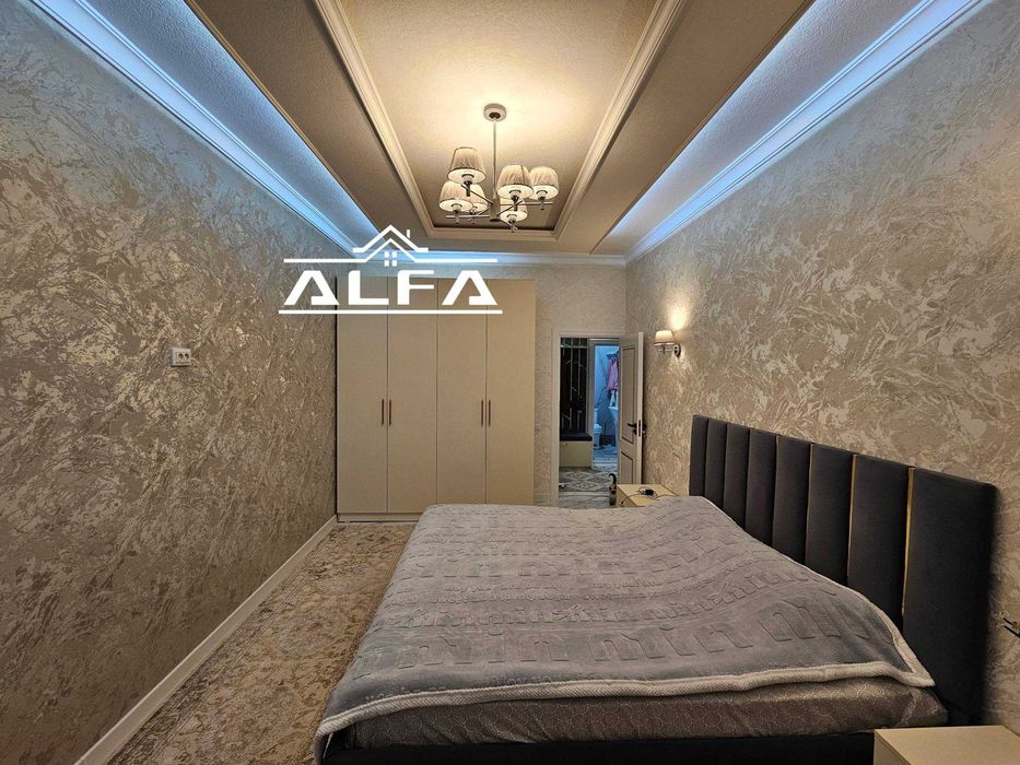 kvartira uy xonadon sotiladi 2 xonali 80m² 6-qavat.