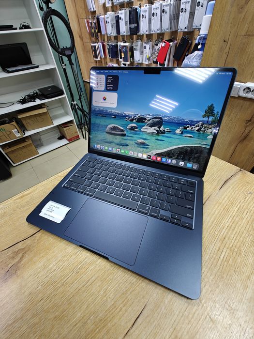MacBook Air 13 M4 Чип 100% Акб 16/256гб Midnight