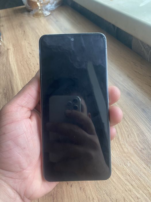 Vivo v40 lite в хорошем состоянии