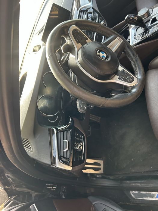 Planșă bord BMW G30 cu head up display si doua culori negru cu maro/ coniac