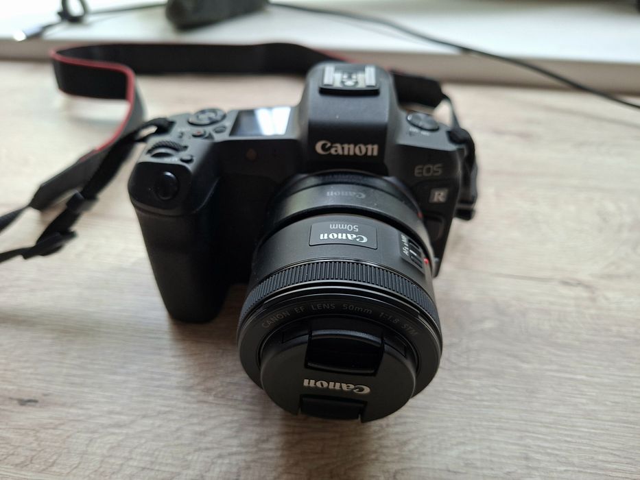 Фотокамера Canon EOS R EF50mm1.8, переходник EF-RF