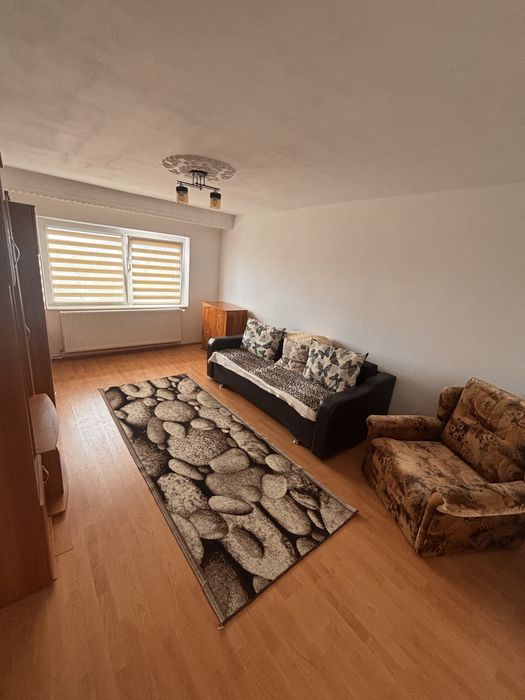Apartament 2 camere de inchiriat- termen lung