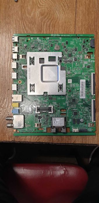 Продавам Main board BN41-02635B Samsung