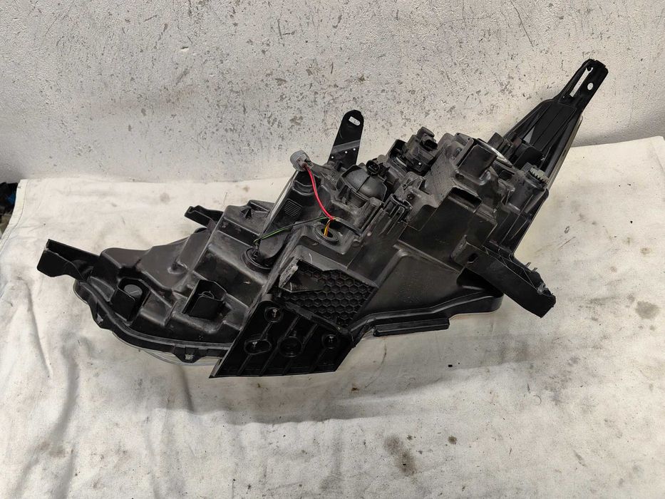 Оригинален фар Нисан Nissan Qashqai Led