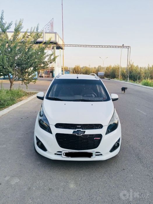 Срочно продается машина Spark 4 Avtomat
