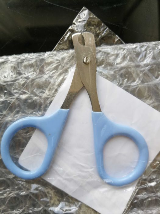 Продавам ножички за котешки/кучешки нокти по €10 бройката.