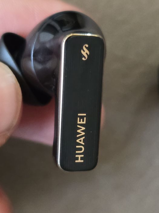 HUAWEI FreeBuds Pro 4