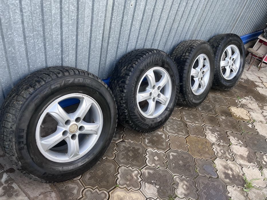 Продам диски размер 16