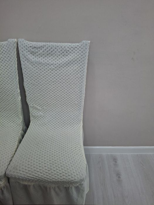 2 стол и 20 стулья