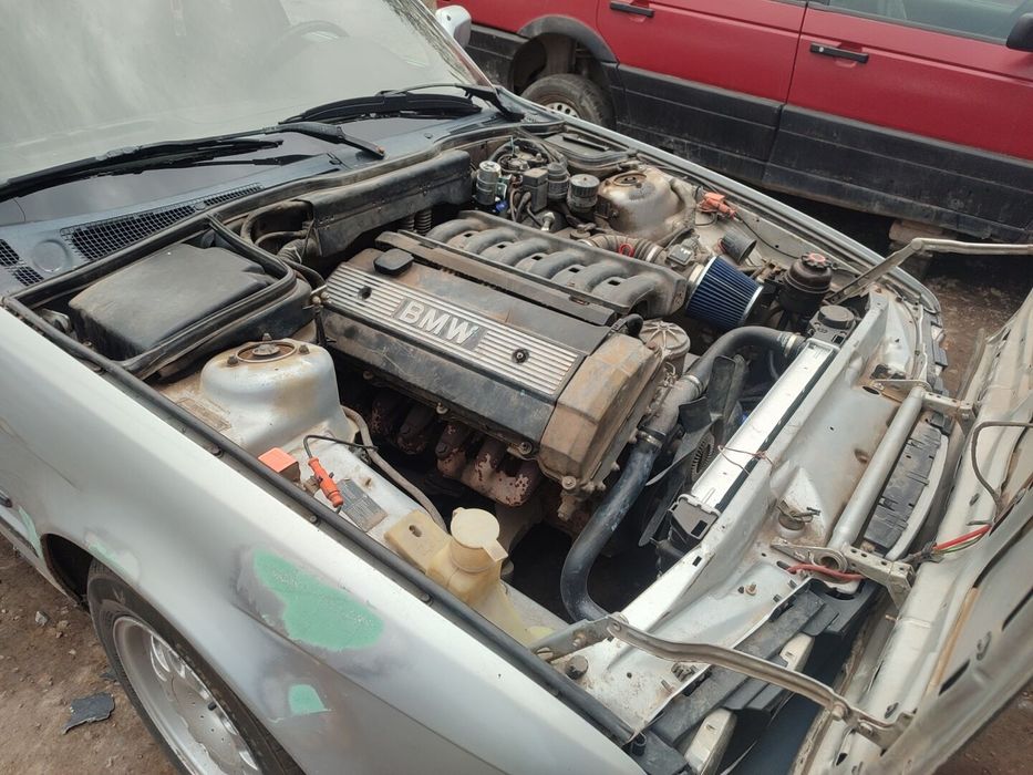 По запчастям продаётся БМВ Е34