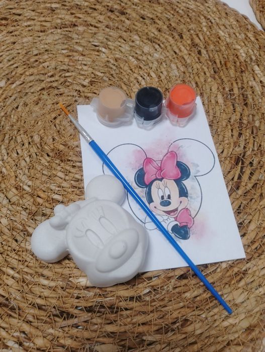 Комплекти за оцветяване