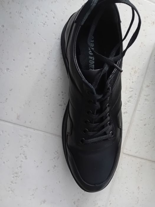 Кожени обувки Карло Фонте