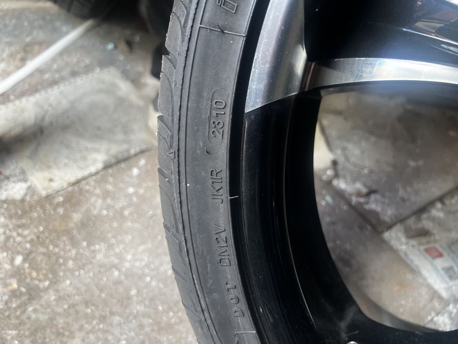 Джанти с гуми 19’ 235/35R19