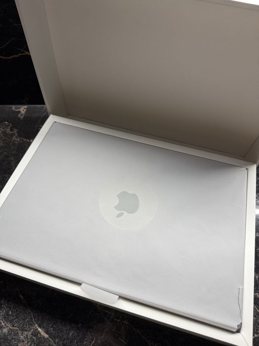 Продается новый Macbook Pro M2 1 ТБ