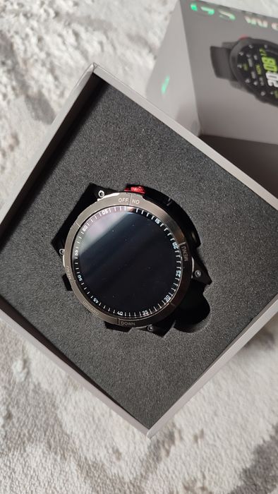 Смарт часы на запястье