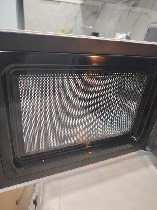 Продам микроволновку Panasonic