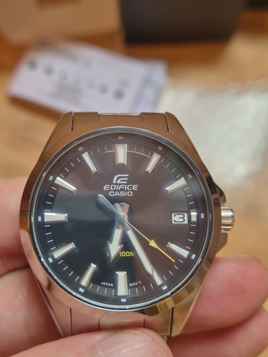 Vand Casio Edifice si G-Shock