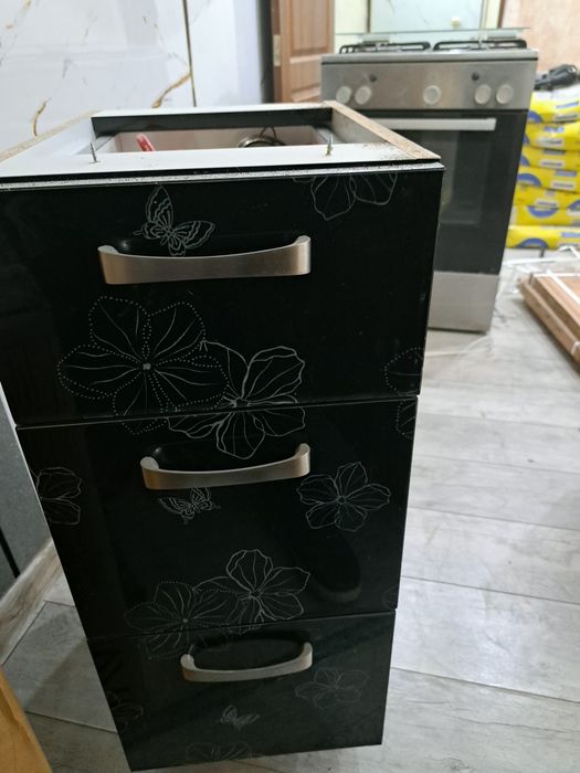 Кухени гарнитура
